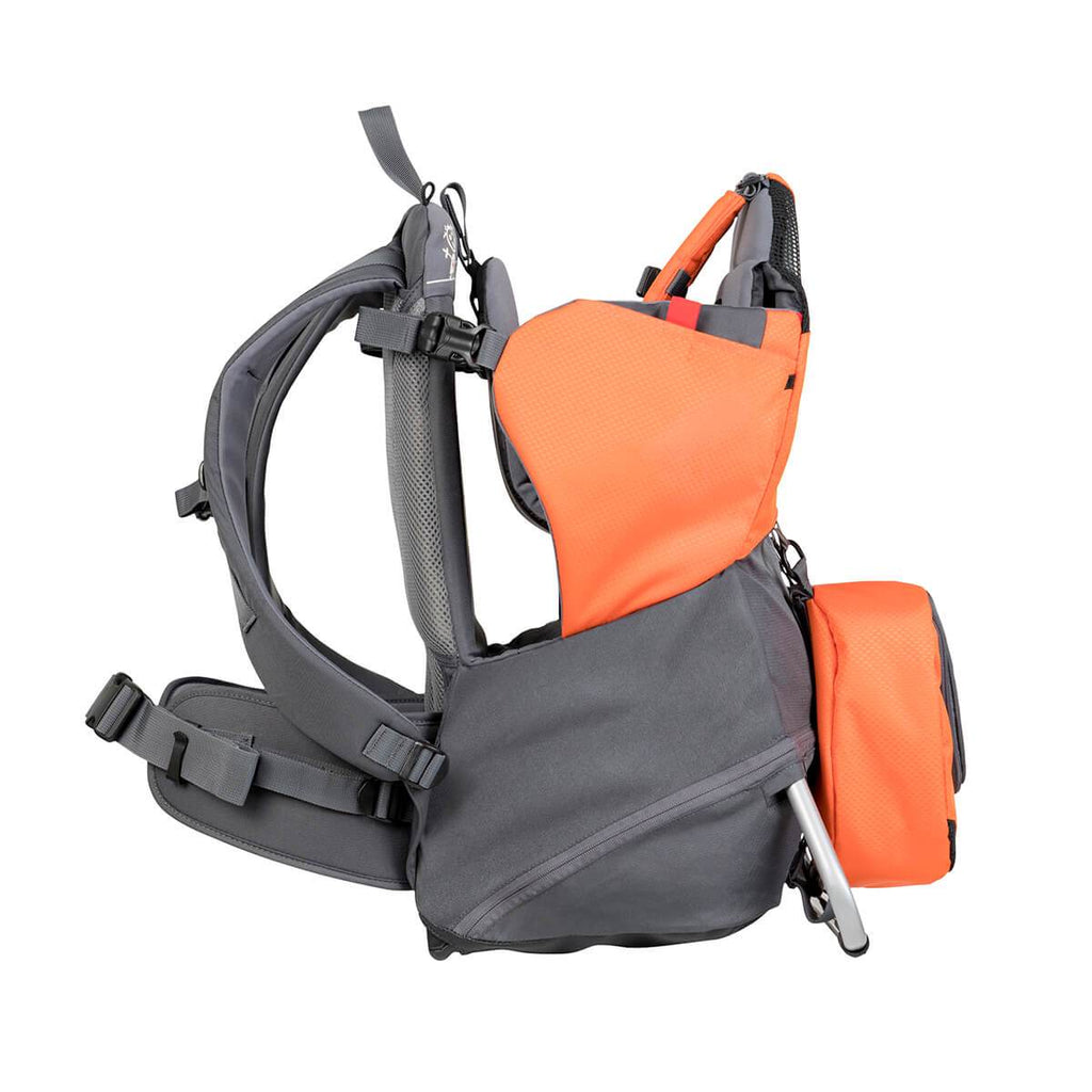 parade™ child carrier offers freedom for everyday adventure | phil&teds®
